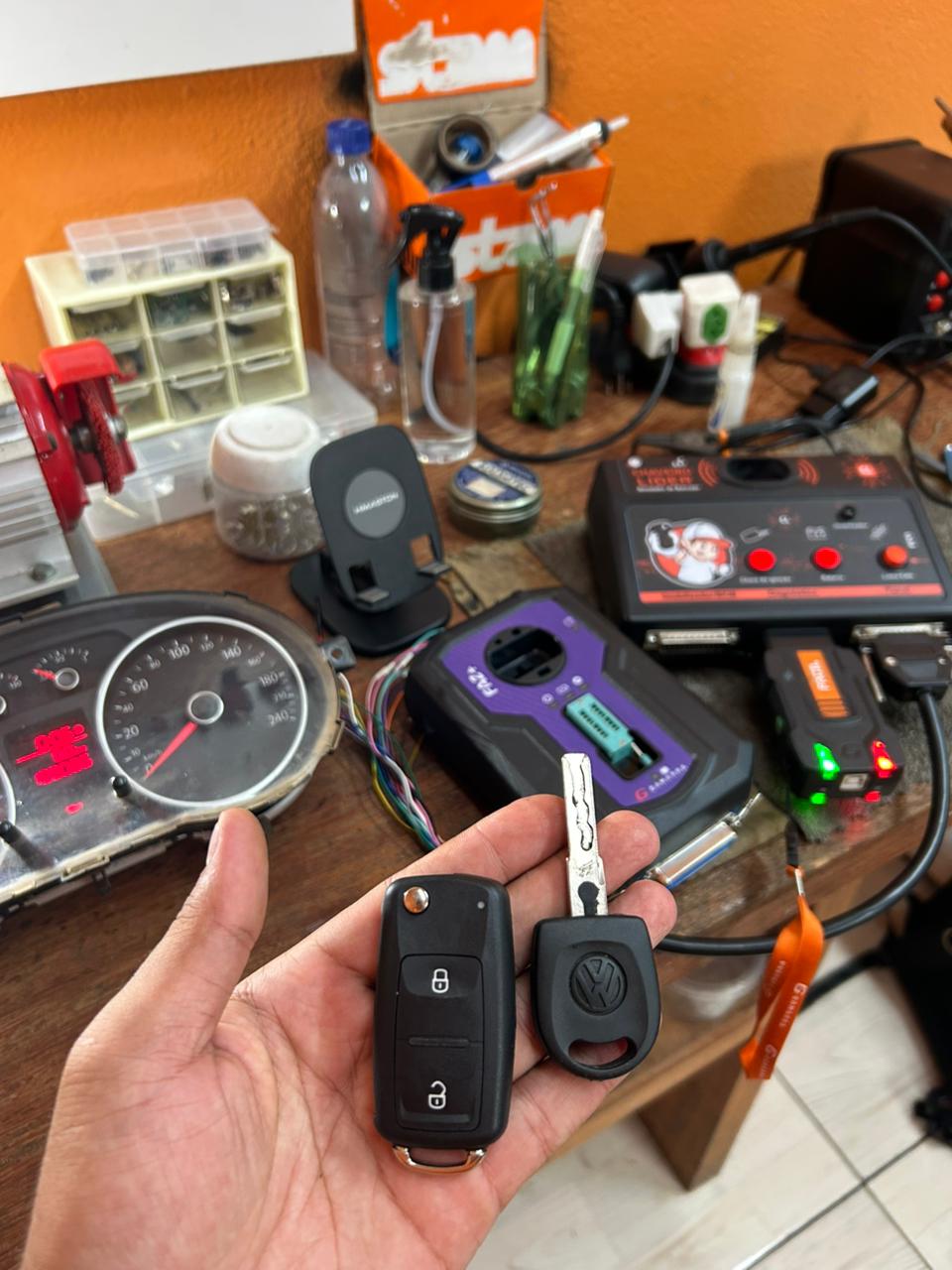Equipamentos para programação de chaves